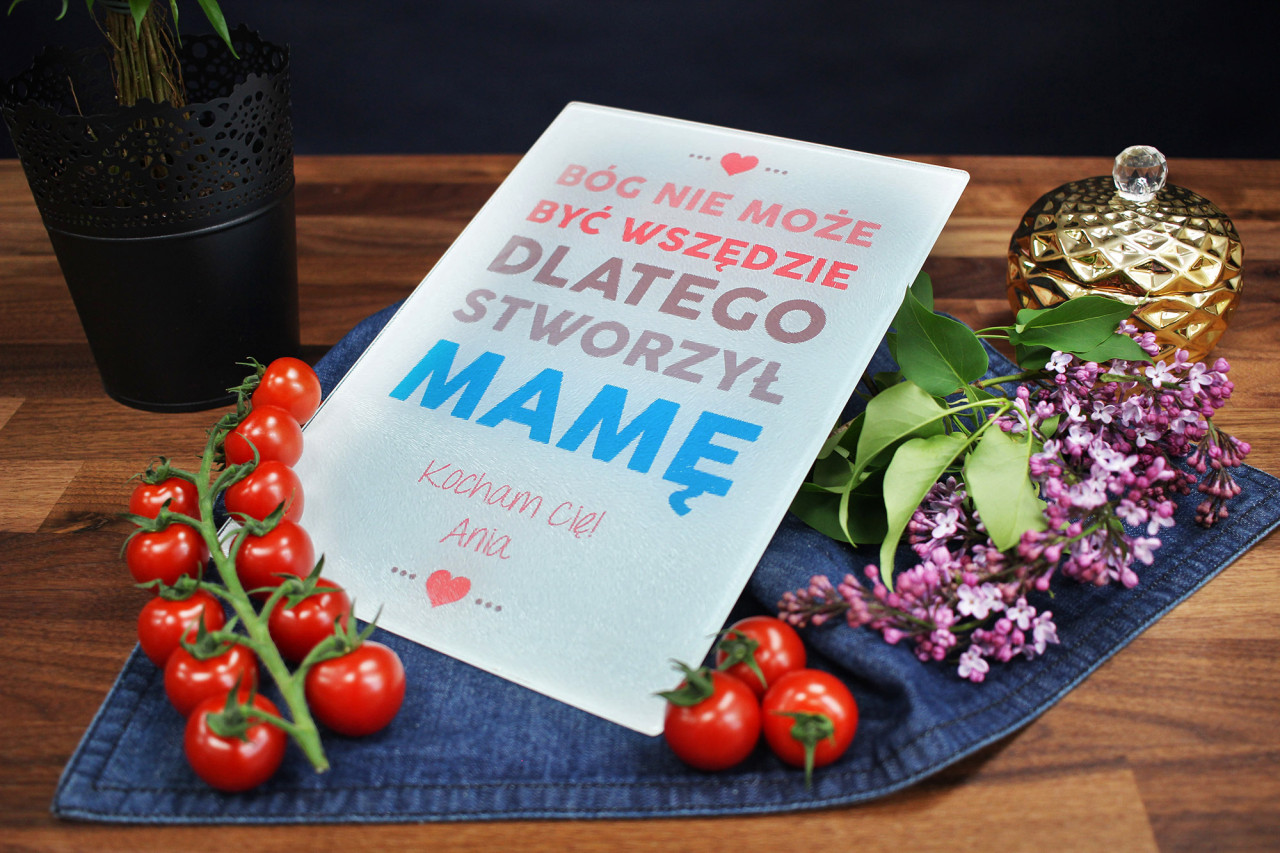 Prezent dla mamy na Dzień Matki - Blog MyGiftDNA
