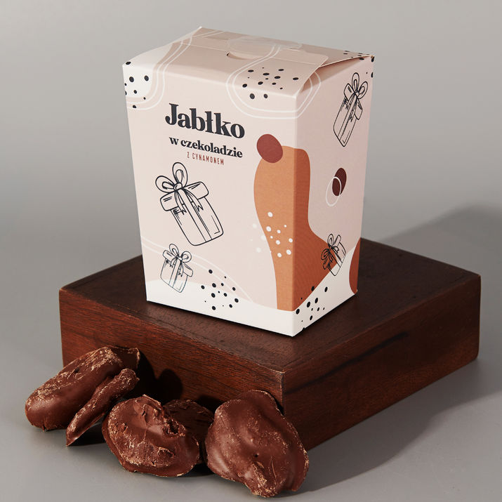 Jabłko w czekoladzie z cynamonem