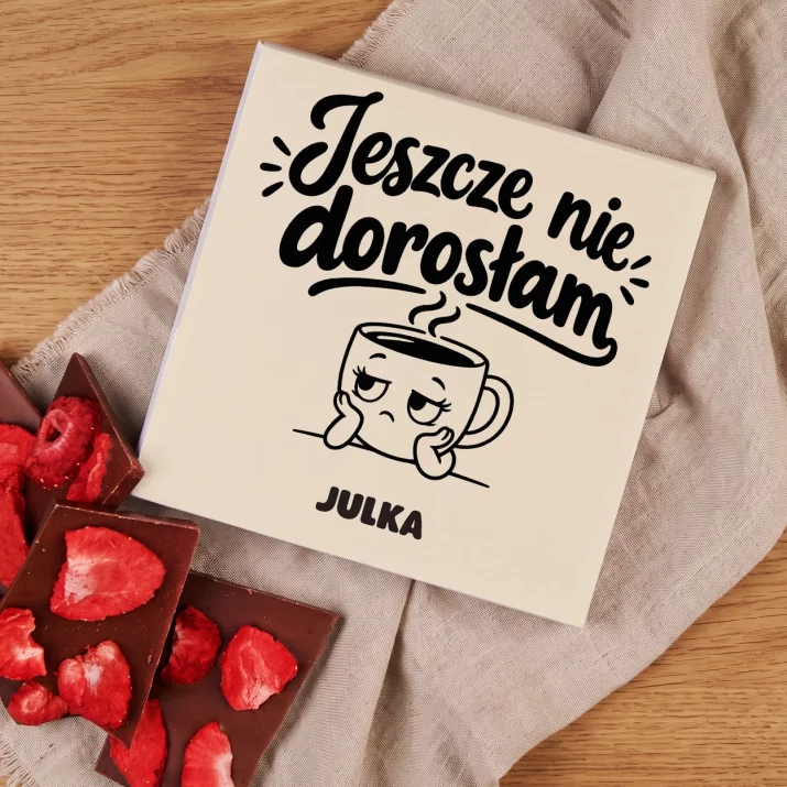 Czekolada z Truskawkami Na 45 Urodziny Prezent Dla 45 Latki Kobiety: Jeszcze Nie Dorosłam Czekolada z Truskawkami Na 45 Urodziny Prezent Dla 45 Latki Kobiety: Jeszcze Nie Dorosłam