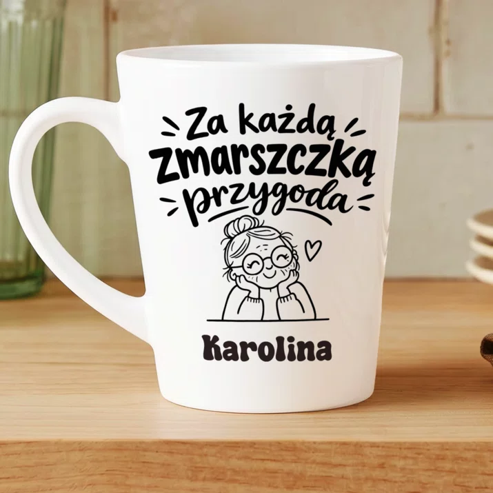 Kubek Personalizowany Dla Prababci Prezent Na Dzień Babci Dla Kobiety: Za Każdą Zmarszczką