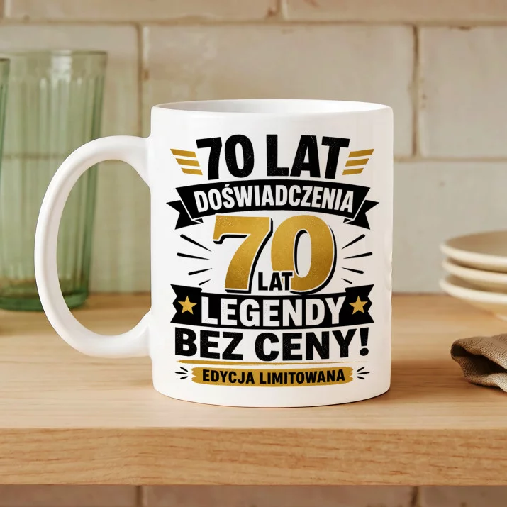Kubek Z Nadrukiem Dla 70 Latka Prezent Na 70 Urodziny Dla Mężczyzny: 70 Lat Legendy Kubek Z Nadrukiem Dla 70 Latka Prezent Na 70 Urodziny Dla Mężczyzny: 70 Lat Legendy