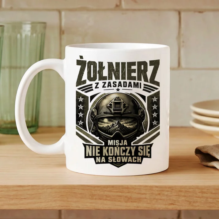 Kubek Z Nadrukiem Dla Wojskowego Prezent Na Przysięgę Wojskową Dla Mężczyzny: Żołnierz Z Zasadami Kubek Z Nadrukiem Dla Wojskowego Prezent Na Przysięgę Wojskową Dla Mężczyzny: Żołnierz Z Zasadami