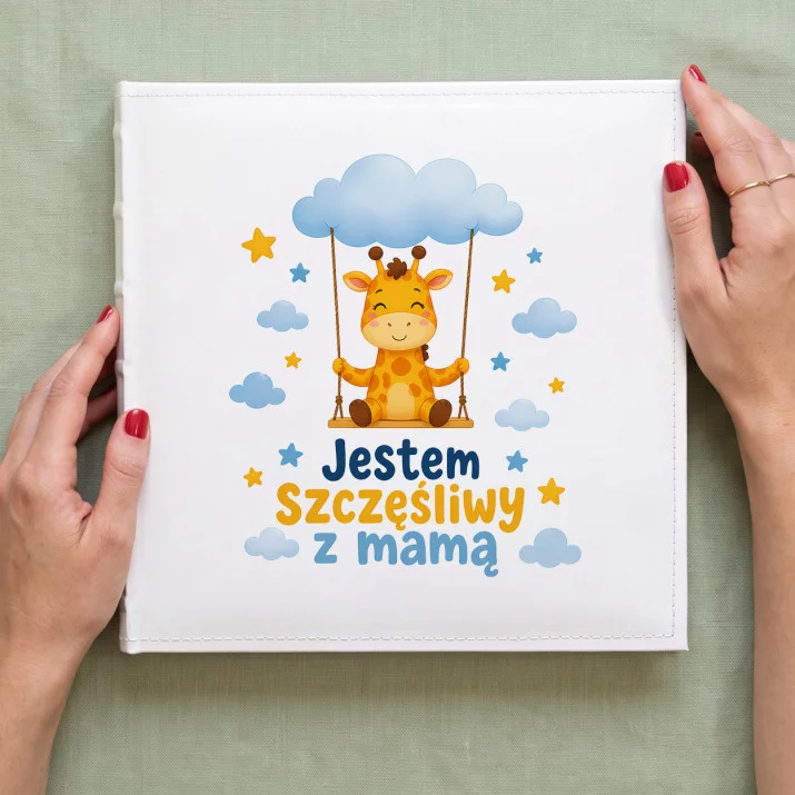 Album Na Zdjęcia Tradycyjny Na Narodziny Dziecka Prezent Dla Kobiety: Żyrafa Na Huśtawce Album Na Zdjęcia Tradycyjny Na Narodziny Dziecka Prezent Dla Kobiety: Żyrafa Na Huśtawce