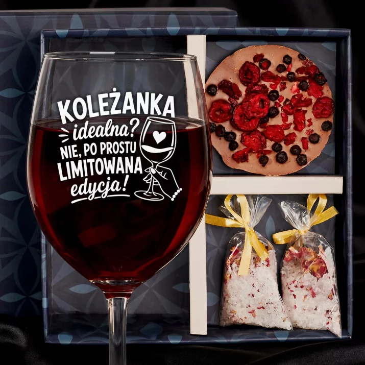 Zestaw Prezenowy Z Kieliszkiem Do Wina Dla Koleżanki: Koleżanka Limitowana Edycja
