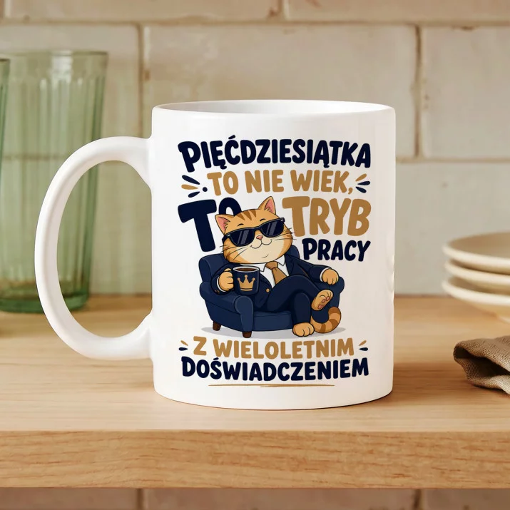Kubek Z Nadrukiem Dla 50 Latka Prezent Na 50 Urodziny Dla Mężczyzny: Stylowa Pięćdziesiątka Kubek Z Nadrukiem Dla 50 Latka Prezent Na 50 Urodziny Dla Mężczyzny: Stylowa Pięćdziesiątka