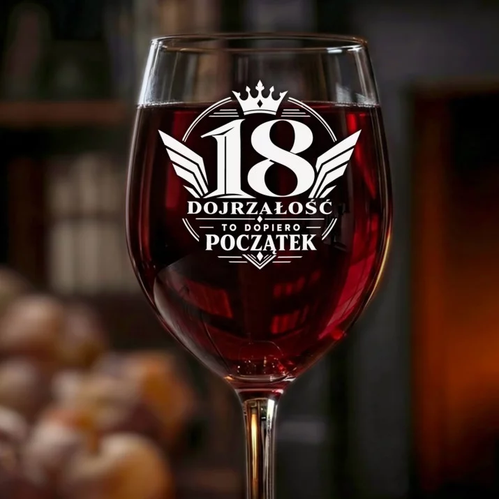 Kieliszek Do Wina Na 18 Prezent Dla Mężczyzny: Dojrzałość 18 Początek Kieliszek Do Wina Na 18 Prezent Dla Mężczyzny: Dojrzałość 18 Początek