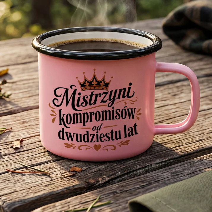 Kubek Emaliowany Na 20 Rocznicę Ślubu Prezent Dla Kobiety: Czuły Sarkazm Rocznicowy Kubek Emaliowany Na 20 Rocznicę Ślubu Prezent Dla Kobiety: Czuły Sarkazm Rocznicowy
