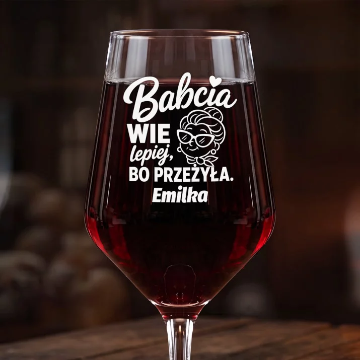 Mega Kieliszek Do Wina z Grawerem Na Dzień Babci Prezent Dla Babci Kobiety: Babcia Wie Lepiej Mega Kieliszek Do Wina z Grawerem Na Dzień Babci Prezent Dla Babci Kobiety: Babcia Wie Lepiej