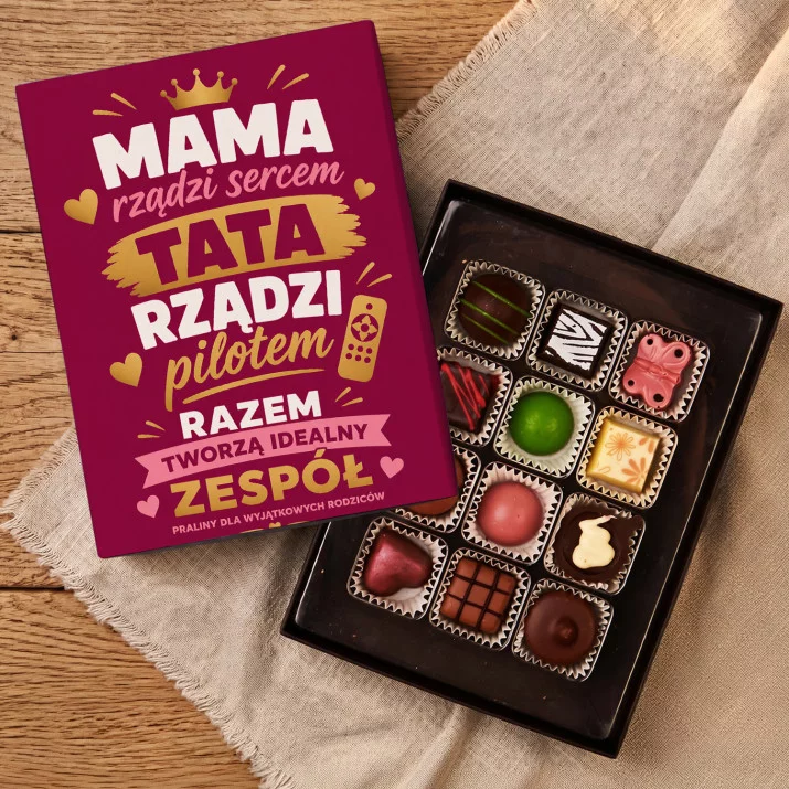 Czekoladki Dla Mamy i Taty Prezent : Mama Sercem, Tata Pilotem Czekoladki Dla Mamy i Taty Prezent : Mama Sercem, Tata Pilotem