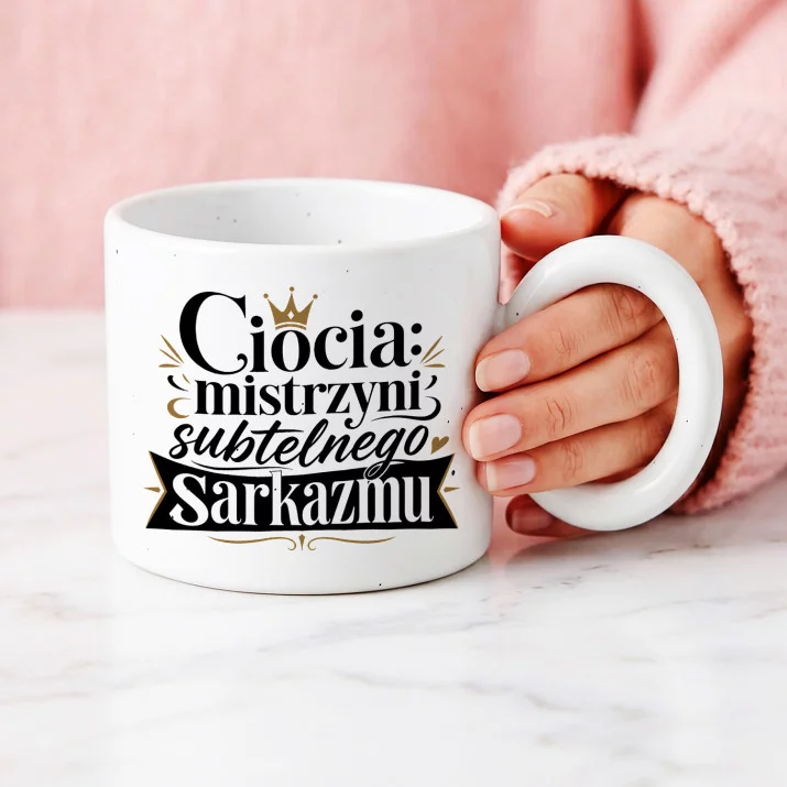 Kubek Z Okrągłym Uchem Dla Cioci Prezent Dla Kobiety: Subtelny Sarkazm Rodzinny Kubek Z Okrągłym Uchem Dla Cioci Prezent Dla Kobiety: Subtelny Sarkazm Rodzinny