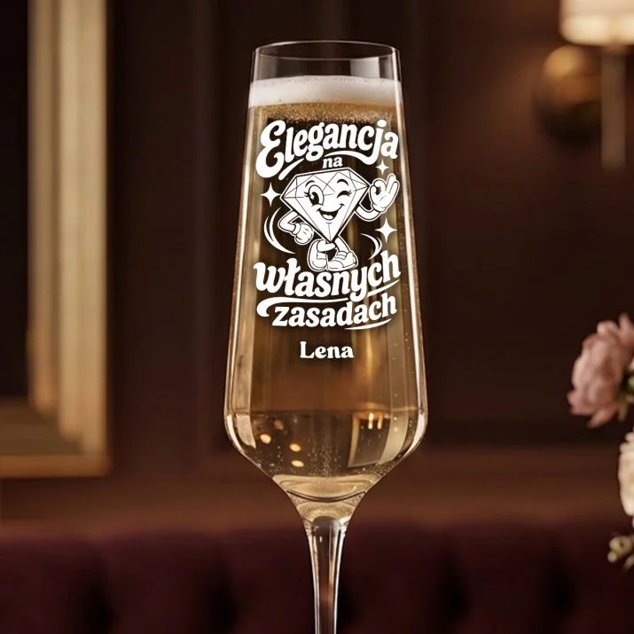Kieliszek Do Szampana z Imieniem Dla Kobiety Prezent Dla Kobiety: Elegancja Na Własnych Kieliszek Do Szampana z Imieniem Dla Kobiety Prezent Dla Kobiety: Elegancja Na Własnych