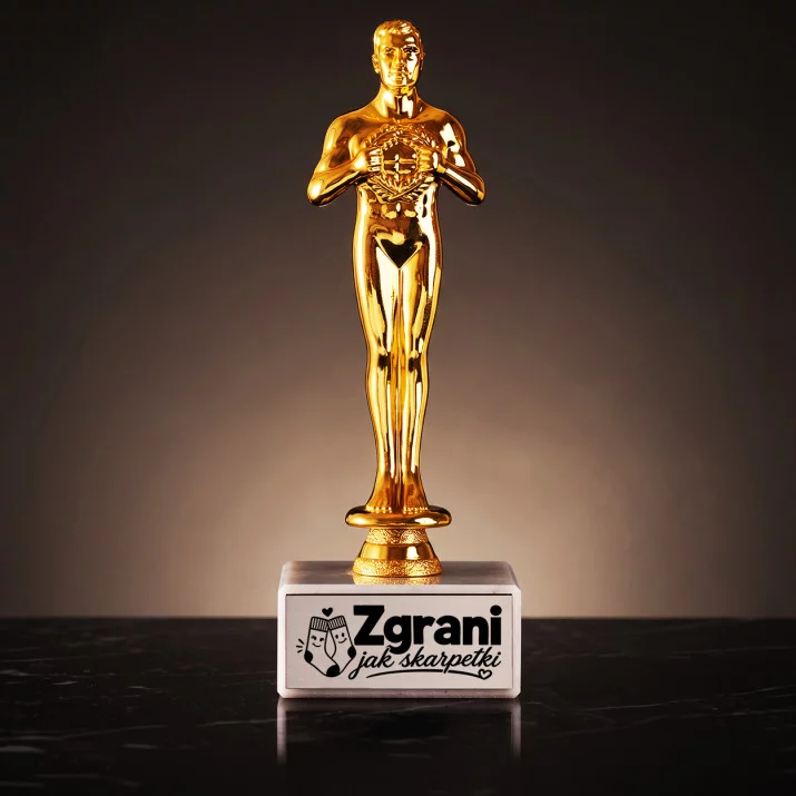 Statuetka Z Grawerem Dla Pary Młodej Prezent Na Ślub Dla Pary: Zgrani Jak Skarpetki