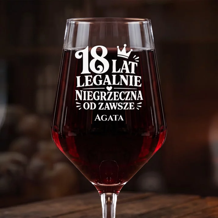 Mega Kieliszek Do Wina z Grawerem Na 18 Urodziny Prezent Dla Kobiety: 18 Lat Legalnie
