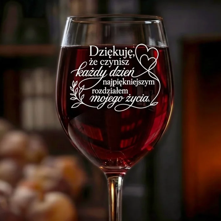 Kieliszek Do Wina Dla 20 Latki Prezent Na 20 Urodziny Dla Kobiety: Romantyczne Kieliszek Do Wina Dla 20 Latki Prezent Na 20 Urodziny Dla Kobiety: Romantyczne