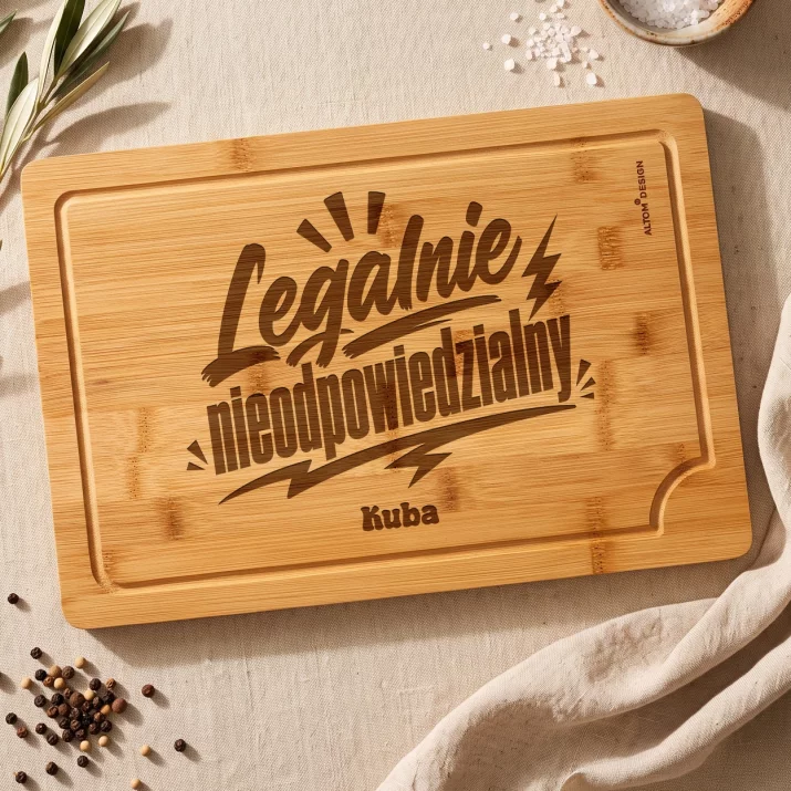 Deska Do Krojenia z Grawerem Na 18 Urodziny Prezent Dla Mężczyzny: Legalnie