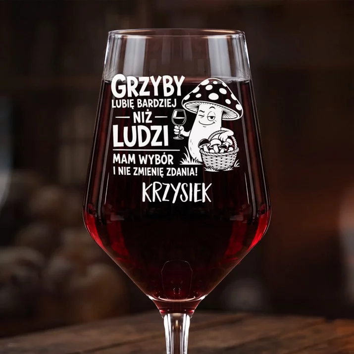 Mega Kieliszek Do Wina z Grawerem Dla Grzybiarza Prezent Dla Mężczyzny: Grzyby Lubię Bardziej Mega Kieliszek Do Wina z Grawerem Dla Grzybiarza Prezent Dla Mężczyzny: Grzyby Lubię Bardziej