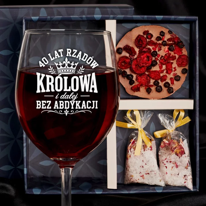 Zestaw Prezenowy Z Kieliszkiem Do Wina Na 40 Rocznicę Ślubu: Królowa 40 Lat Rządów