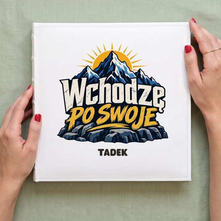 Album Na Zdjęcia Tradycyjny Na 20 Urodziny Prezent Dla 20 Latka Mężczyzny: Wchodzę Po Swoje Album Na Zdjęcia Tradycyjny Na 20 Urodziny Prezent Dla 20 Latka Mężczyzny: Wchodzę Po Swoje
