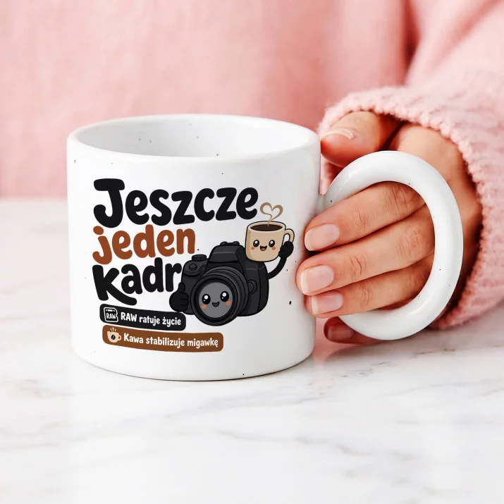 Kubek Z Okrągłym Uchem Dla Fotografa Prezent Dla Mężczyzny: Łowca Kadrów