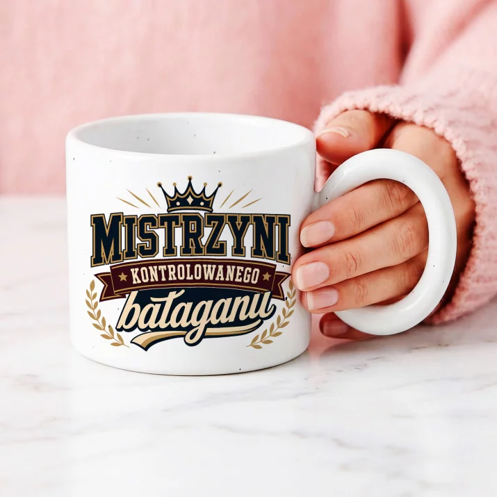 Kubek Z Okrągłym Uchem Na Święta Wielkanocne Prezent Dla Kobiety: Elegancki Sarkazm Retro Kubek Z Okrągłym Uchem Na Święta Wielkanocne Prezent Dla Kobiety: Elegancki Sarkazm Retro