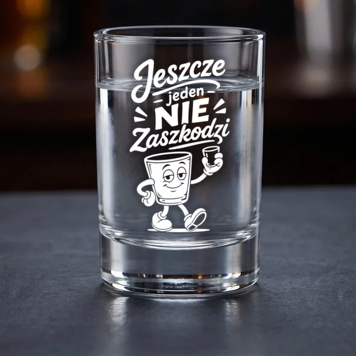 Kieliszki Do Wódki Na 50 Urodziny Prezent Dla Mężczyzny: Zmęczony Stworek Kieliszki Do Wódki Na 50 Urodziny Prezent Dla Mężczyzny: Zmęczony Stworek