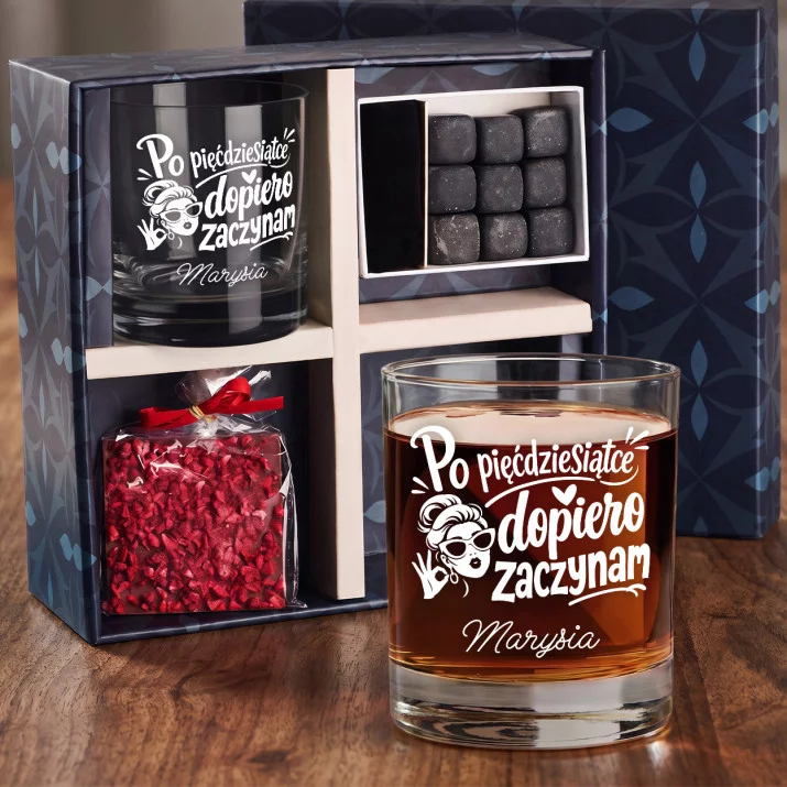 Zestaw Prezentowy Whisky Na 50 Urodziny Dla 50 Latki Kobiety: Po Pięćdziesiątce Dopiero