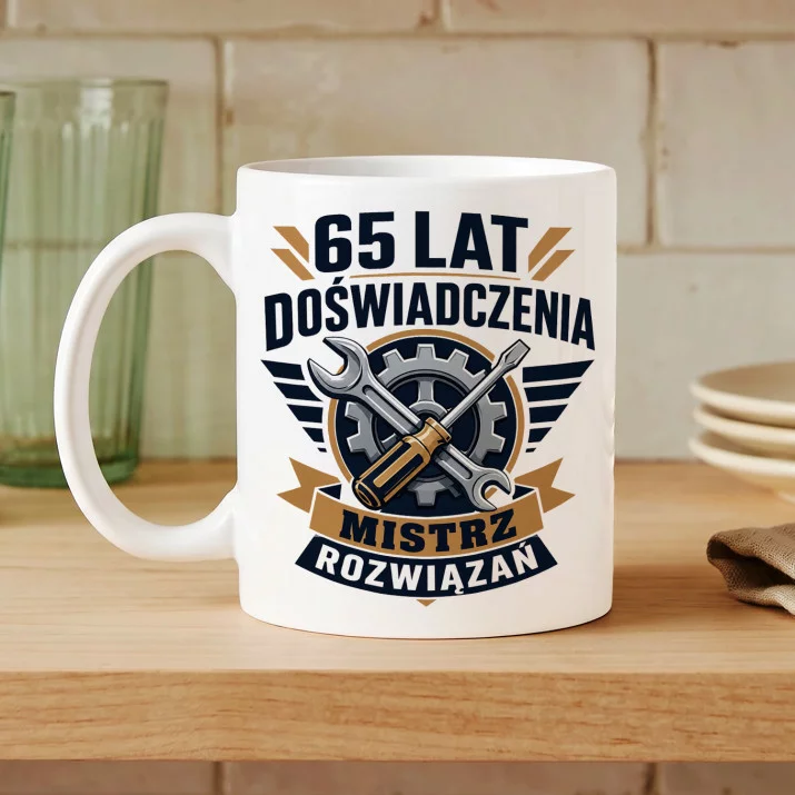 Kubek Z Nadrukiem Dla 65 Latka Prezent Na 65 Urodziny Dla Mężczyzny: Mistrz Rozwiązań Kubek Z Nadrukiem Dla 65 Latka Prezent Na 65 Urodziny Dla Mężczyzny: Mistrz Rozwiązań