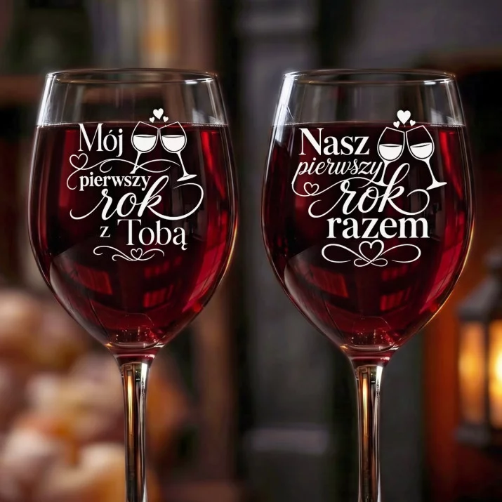 Dwa Kieliszki Do Wina Na Pierwszą Rocznicę Ślubu Prezent Na Walentynki Dla Pary: Pierwszy Rok Razem Dwa Kieliszki Do Wina Na Pierwszą Rocznicę Ślubu Prezent Na Walentynki Dla Pary: Pierwszy Rok Razem