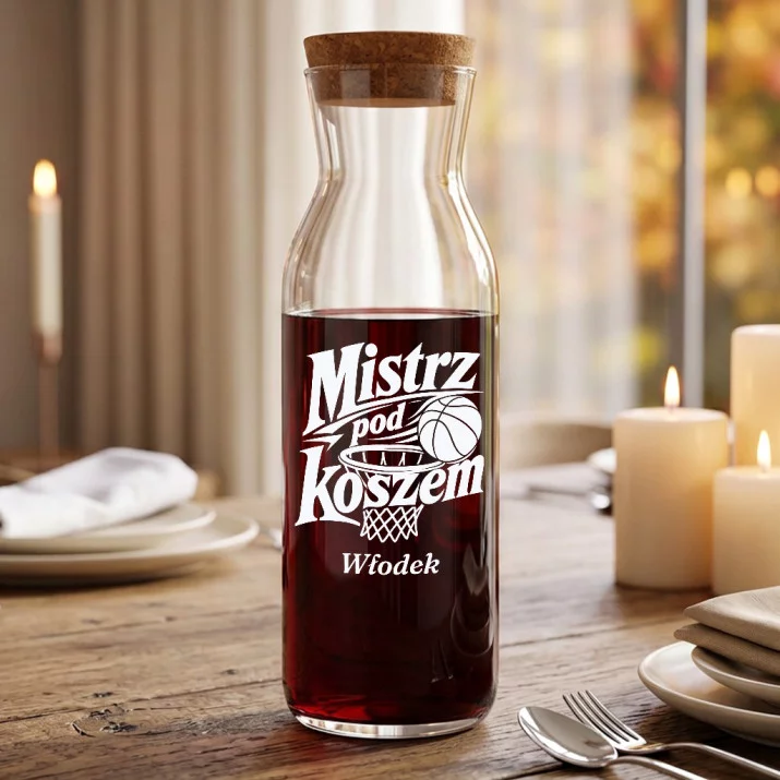 Karafka Do Wina Personalizowana Dla Koszykarza Prezent Dla Mężczyzny: Mistrz Pod Koszem