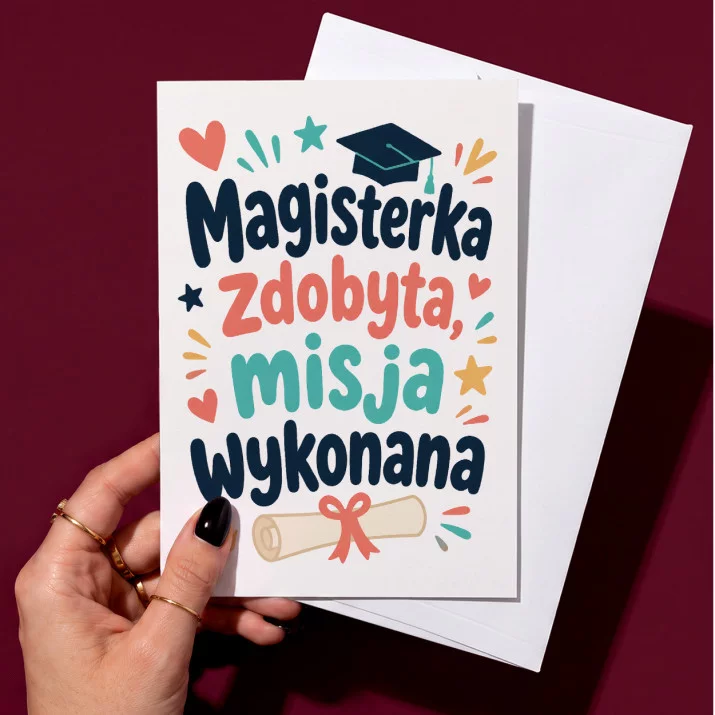Kartka z Życzeniami Na Zakończenie Studiów Dla Magistra Kobiety: Radosna Absolwentka Kartka z Życzeniami Na Zakończenie Studiów Dla Magistra Kobiety: Radosna Absolwentka