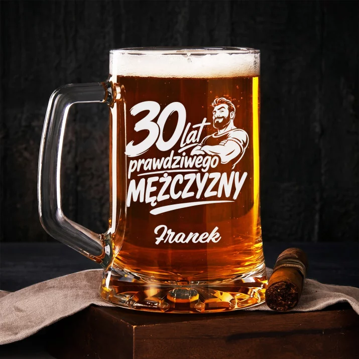 Kufel Personalizowany z Grawerem Dla Niego Na 30 Urodziny Prezent: Męska Legenda Kufel Personalizowany z Grawerem Dla Niego Na 30 Urodziny Prezent: Męska Legenda