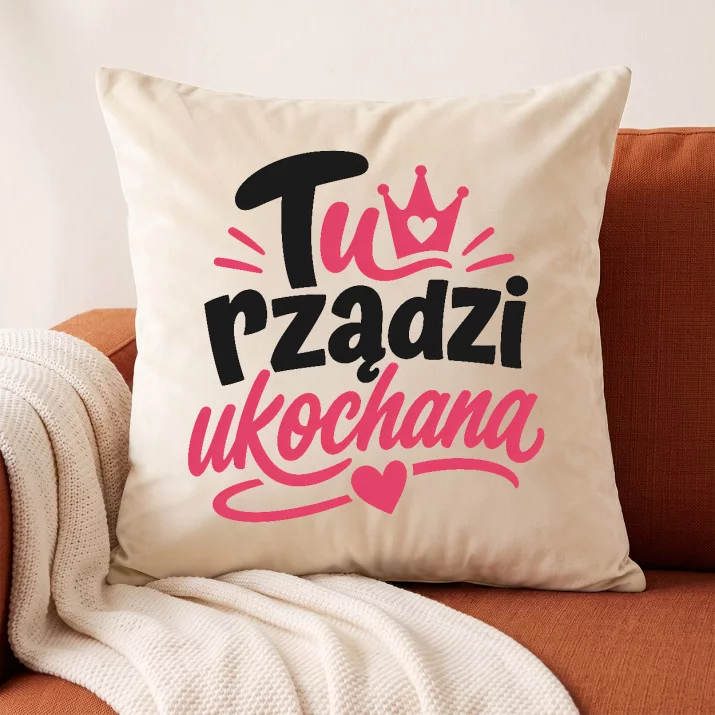 Poduszka Dekoracyjna Dla Ukochanej Prezent Na Walentynki Dla Kobiety: Królowa Kanapy Poduszka Dekoracyjna Dla Ukochanej Prezent Na Walentynki Dla Kobiety: Królowa Kanapy