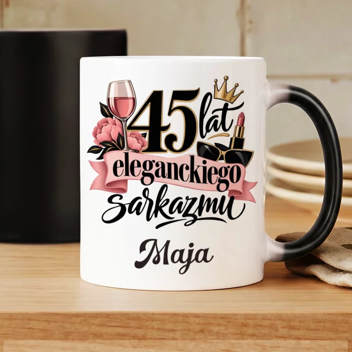 Kubek Personalizowany Dla 45 Latki Prezent Na 45 Urodziny Dla Kobiety: 45 Lat Eleganckiego