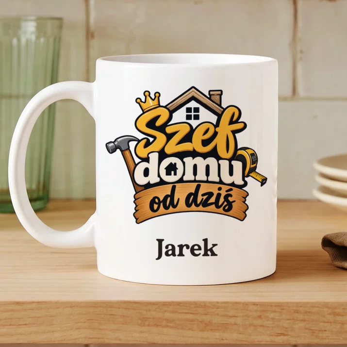 Kubek Personalizowany Na Parapetówkę Prezent Dla Mężczyzny: Szef Domu Od Dziś Kubek Personalizowany Na Parapetówkę Prezent Dla Mężczyzny: Szef Domu Od Dziś