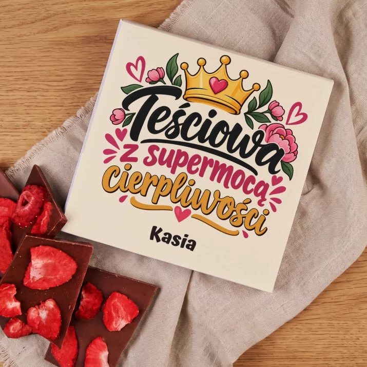 Czekolada z Truskawkami Dla Teściowej Prezent Na Dzień Mamy Dla Kobiety: Teściowa Z Supermocą Czekolada z Truskawkami Dla Teściowej Prezent Na Dzień Mamy Dla Kobiety: Teściowa Z Supermocą
