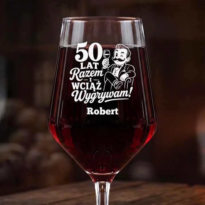 Mega Kieliszek Do Wina z Grawerem Na 50 Lecie Ślubu Prezent Dla Mężczyzny: 50 Lat Wygrywam Mega Kieliszek Do Wina z Grawerem Na 50 Lecie Ślubu Prezent Dla Mężczyzny: 50 Lat Wygrywam