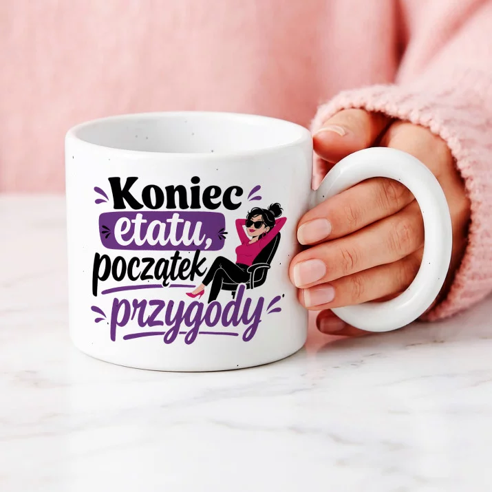 Kubek Z Okrągłym Uchem Na Odejście Z Pracy Prezent Dla Kobiety: Wolność I Kawa Kubek Z Okrągłym Uchem Na Odejście Z Pracy Prezent Dla Kobiety: Wolność I Kawa