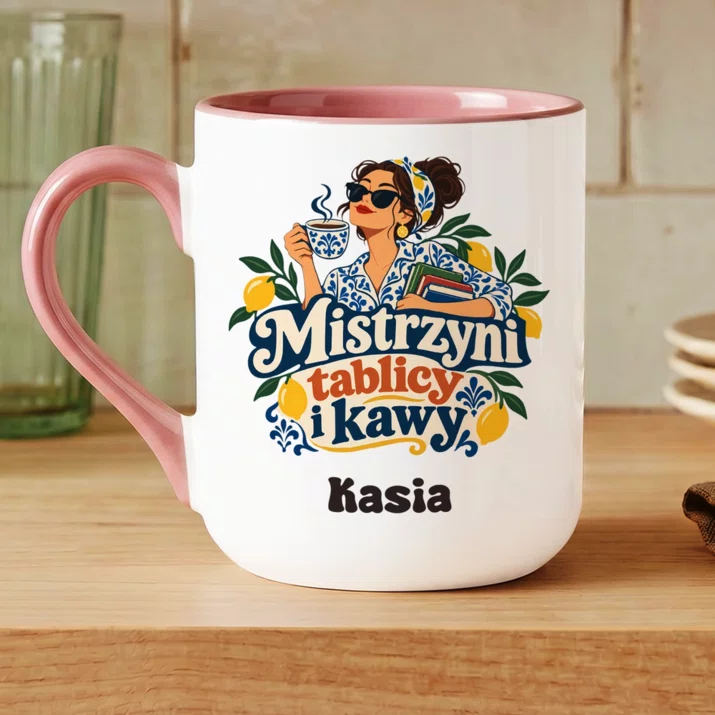 Kubek Personalizowany Dla Nauczycielki Prezent Na Dzień Nauczyciela Dla Kobiety: Mistrzyni Tablicy I Kawy Kubek Personalizowany Dla Nauczycielki Prezent Na Dzień Nauczyciela Dla Kobiety: Mistrzyni Tablicy I Kawy