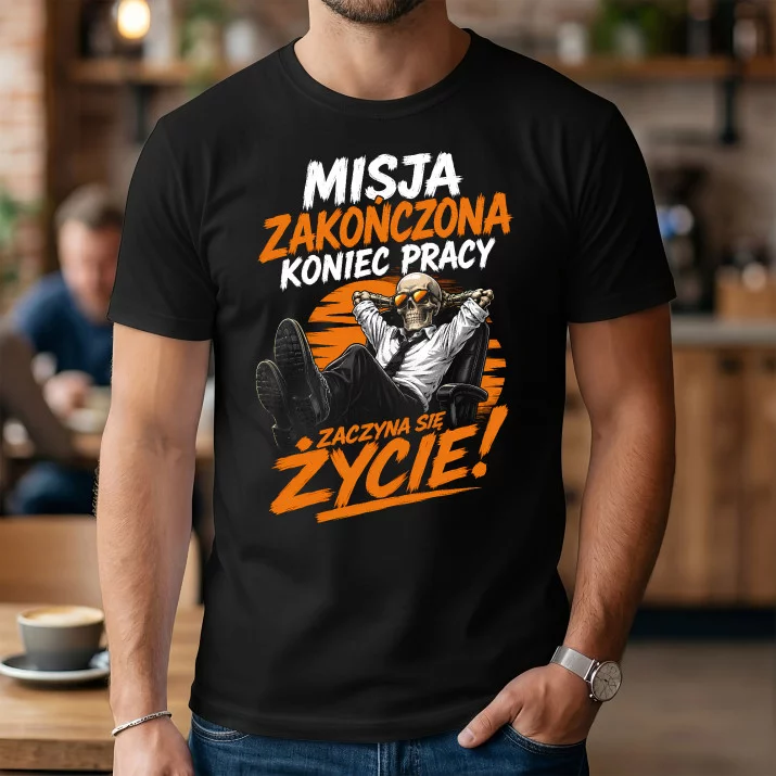 Koszulka Męska Na Zakończenie Pracy Prezent Dla Mężczyzny: Zaczyna Się Życie