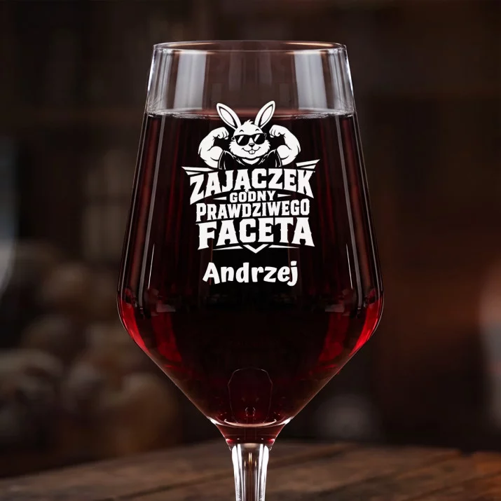 Mega Kieliszek Do Wina z Grawerem Na Zajączka Prezent Dla Mężczyzny: Zajączek Godny Mega Kieliszek Do Wina z Grawerem Na Zajączka Prezent Dla Mężczyzny: Zajączek Godny