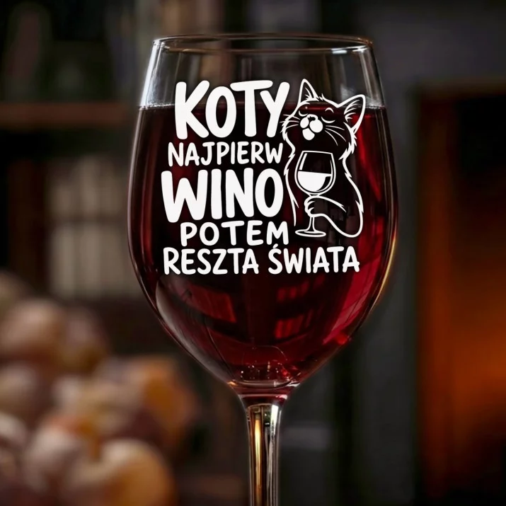 Kieliszek Do Wina Dla Kociary Prezent Dla Kobiety: Koty Najpierw Wino Kieliszek Do Wina Dla Kociary Prezent Dla Kobiety: Koty Najpierw Wino