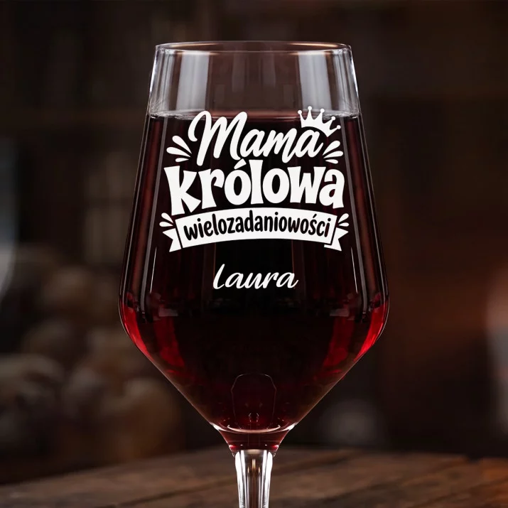 Mega Kieliszek Do Wina z Grawerem Dla Mamy Prezent Na Dzień Mamy Dla Kobiety: Mama Królowa Mega Kieliszek Do Wina z Grawerem Dla Mamy Prezent Na Dzień Mamy Dla Kobiety: Mama Królowa