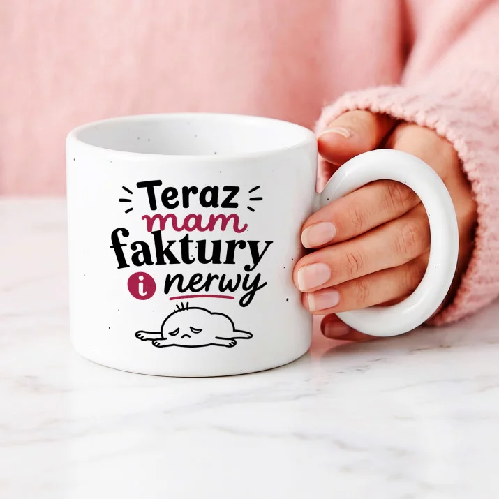 Kubek Z Okrągłym Uchem Na Otwarcie Firmy Prezent Dla Kobiety: Faktury I Kawa Kubek Z Okrągłym Uchem Na Otwarcie Firmy Prezent Dla Kobiety: Faktury I Kawa