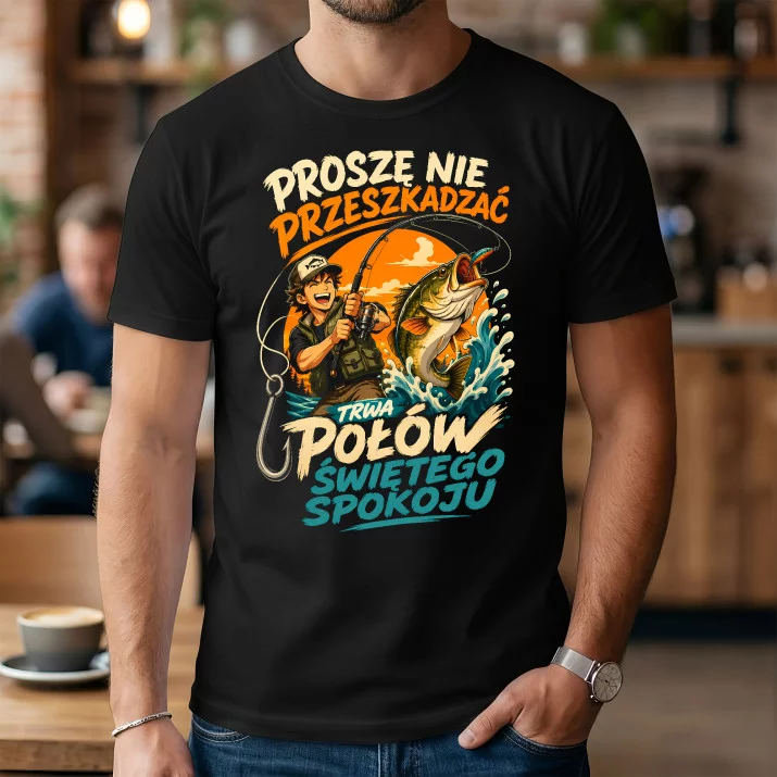 Koszulka Męska Dla Rybaka Prezent Dla Mężczyzny: Trwa Połów