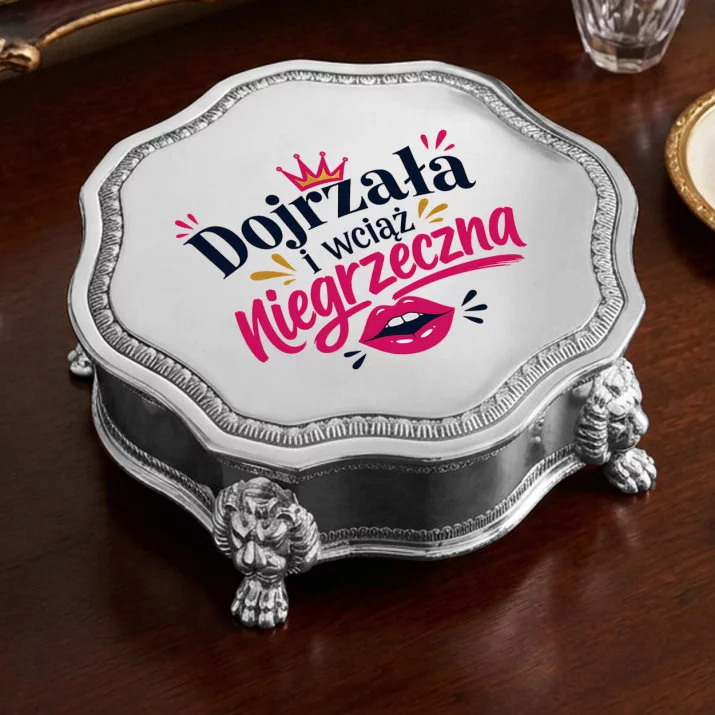 Szkatułka Na Biżuterię Dla Dojrzałej Kobiety Prezent Dla Kobiety: Figlarna Elegancja Szkatułka Na Biżuterię Dla Dojrzałej Kobiety Prezent Dla Kobiety: Figlarna Elegancja