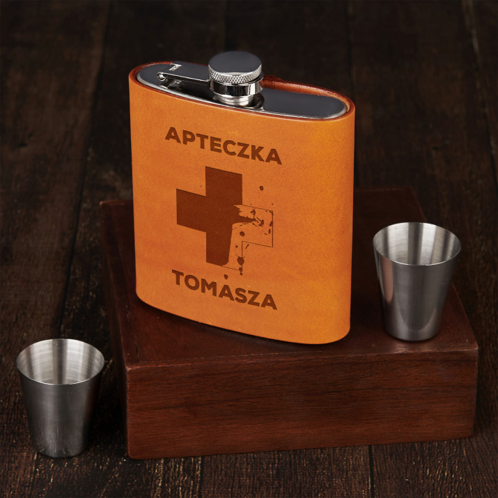 Apteczka - Piersiówka w skórzanej oprawie