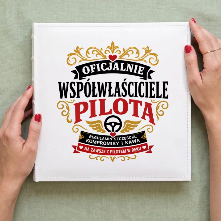 Album Na Zdjęcia Tradycyjny Dla Pary Młodej Prezent Na Ślub Dla Pary: Wspólny Pilot