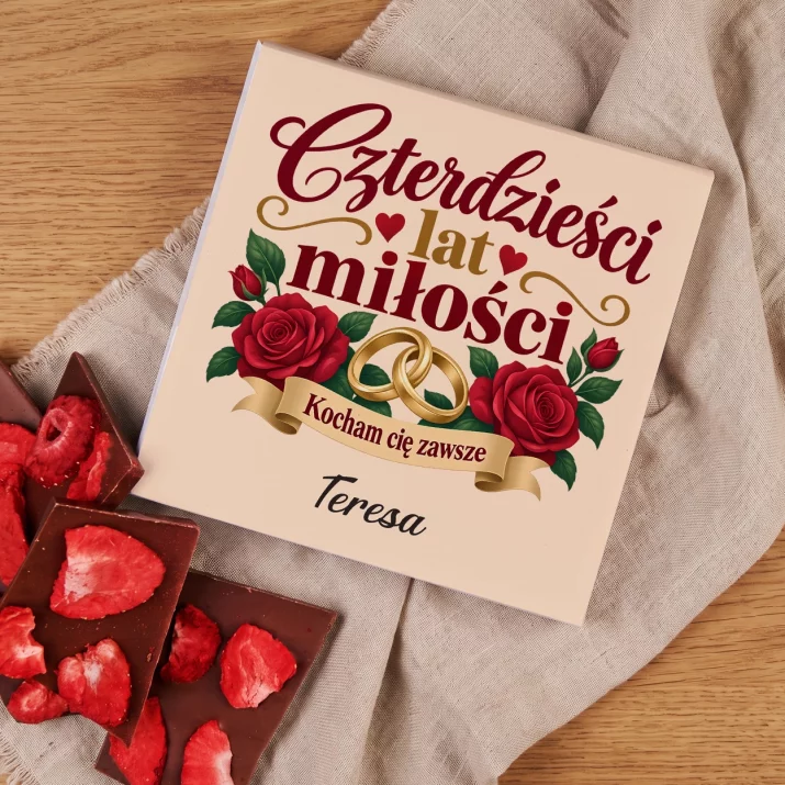 Czekolada z Truskawkami Na 40 Rocznicę Ślubu Prezent Dla Kobiety: Czterdzieści Lat Miłości Czekolada z Truskawkami Na 40 Rocznicę Ślubu Prezent Dla Kobiety: Czterdzieści Lat Miłości