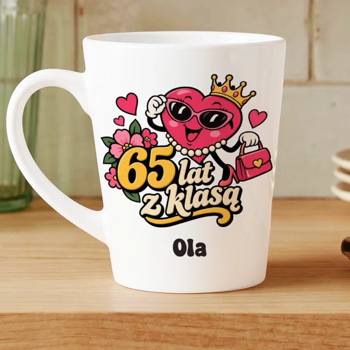Kubek Personalizowany Dla 65 Latki Prezent Na 65 Urodziny Dla Kobiety: 65 Lat Z Klasą Kubek Personalizowany Dla 65 Latki Prezent Na 65 Urodziny Dla Kobiety: 65 Lat Z Klasą