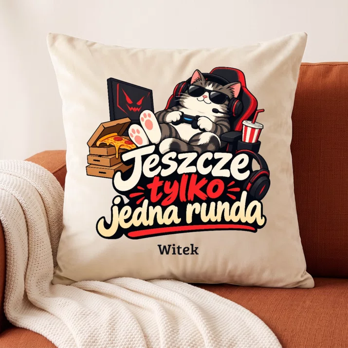 Poduszka Dekoracyjna Dla Gracza Prezent Dla Mężczyzny: Jeszcze Tylko Jedna Runda